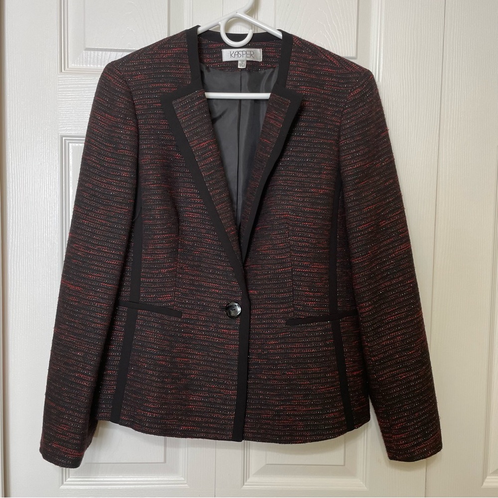 Kasper Women's Black and Red Textured Blazer
